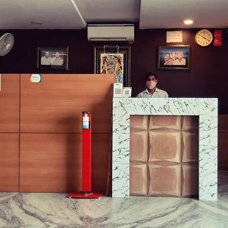 Hotel Sar Kamla Dham Skd Vrindavan Fully Vaccinated Staff Zewnętrze zdjęcie