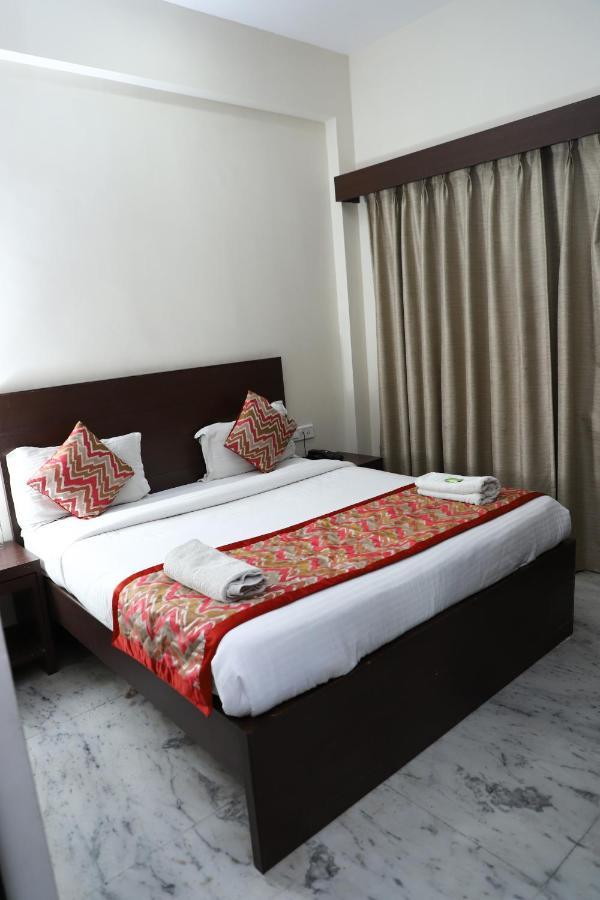 Hotel Sar Kamla Dham Skd Vrindavan Fully Vaccinated Staff Zewnętrze zdjęcie
