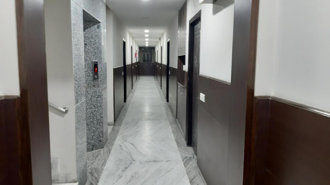 Hotel Sar Kamla Dham Skd Vrindavan Fully Vaccinated Staff Zewnętrze zdjęcie