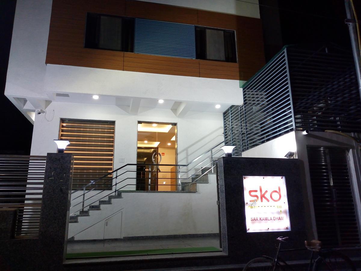 Hotel Sar Kamla Dham Skd Vrindavan Fully Vaccinated Staff Zewnętrze zdjęcie