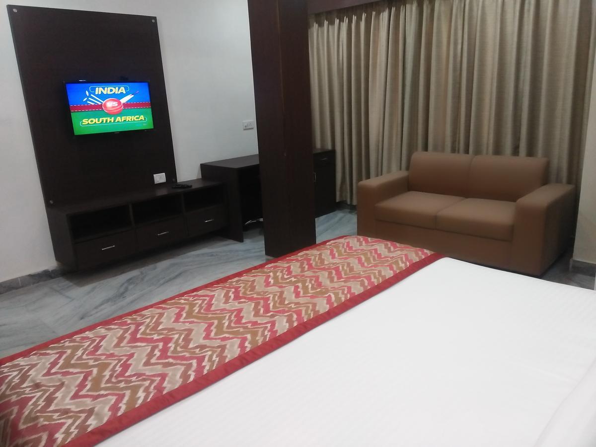 Hotel Sar Kamla Dham Skd Vrindavan Fully Vaccinated Staff Zewnętrze zdjęcie